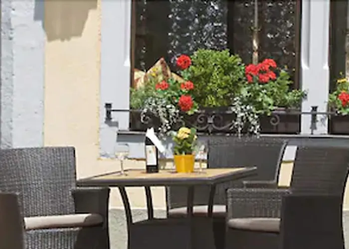 Burggartenpalais فندق 4*