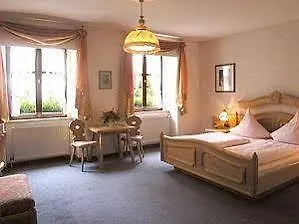 Burggartenpalais Hotel 4*