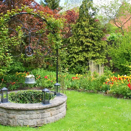 Burggartenpalais Hotel 4*