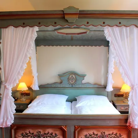 Hotel Burggartenpalais 4*