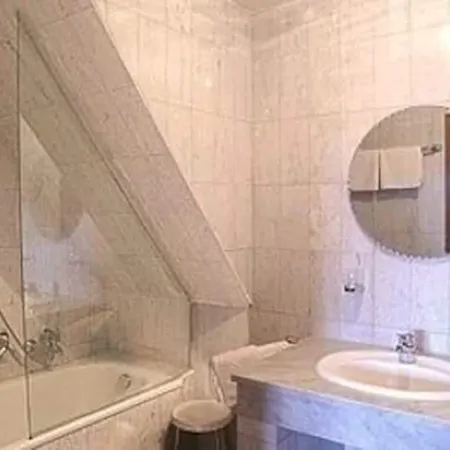 Burggartenpalais Hotel