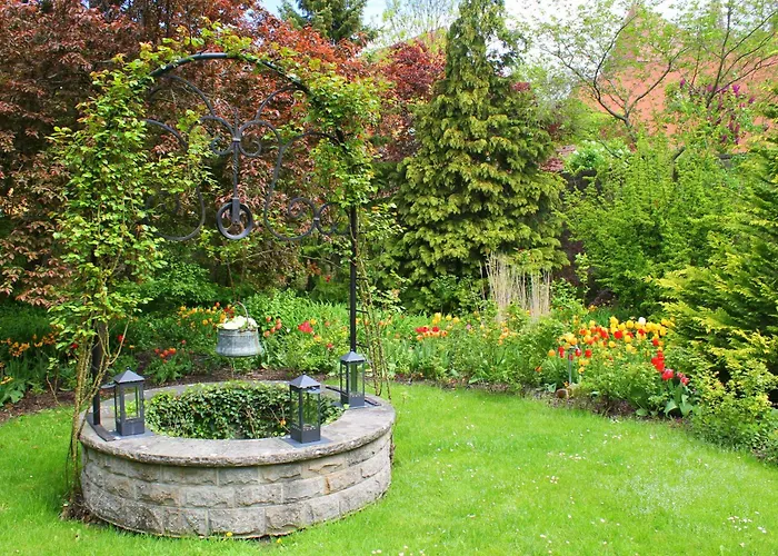 Burggartenpalais Otel 4*