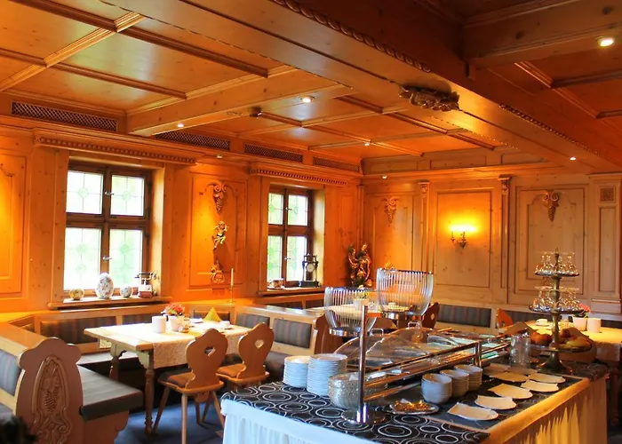 Burggartenpalais Hotel