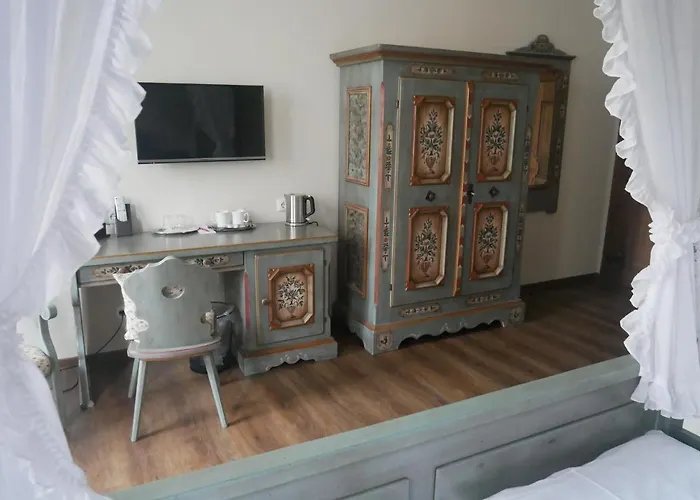 Burggartenpalais Hotel 4*