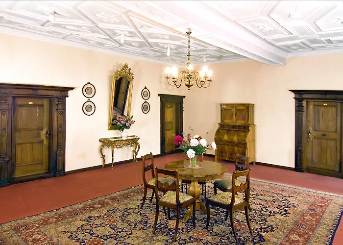 Otel Burggartenpalais 4*